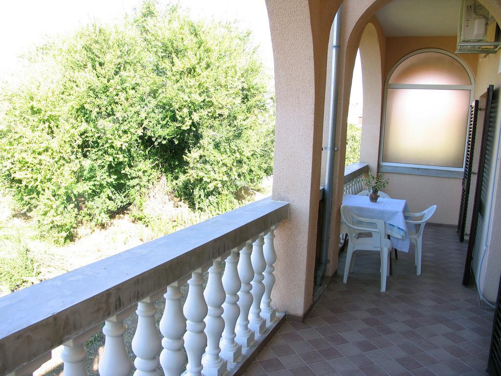 Apartments Mediterranean Sundance Vodice Cameră foto