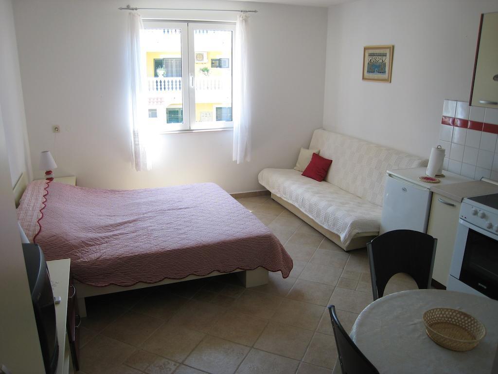 Apartments Mediterranean Sundance Vodice Cameră foto