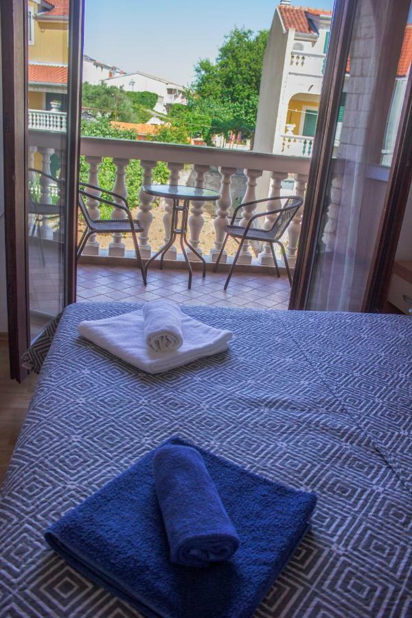 Apartments Mediterranean Sundance Vodice Exterior foto